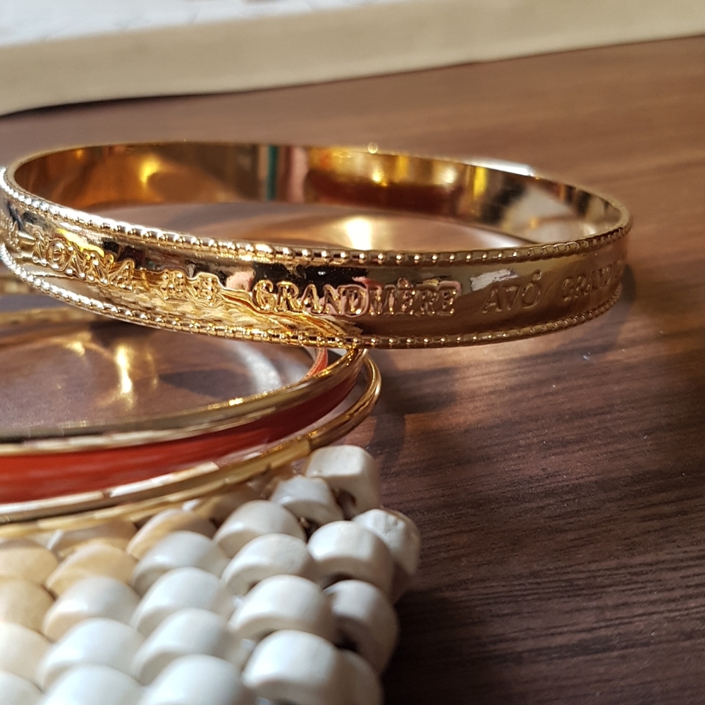 Bracelets - Picture 2 of 3